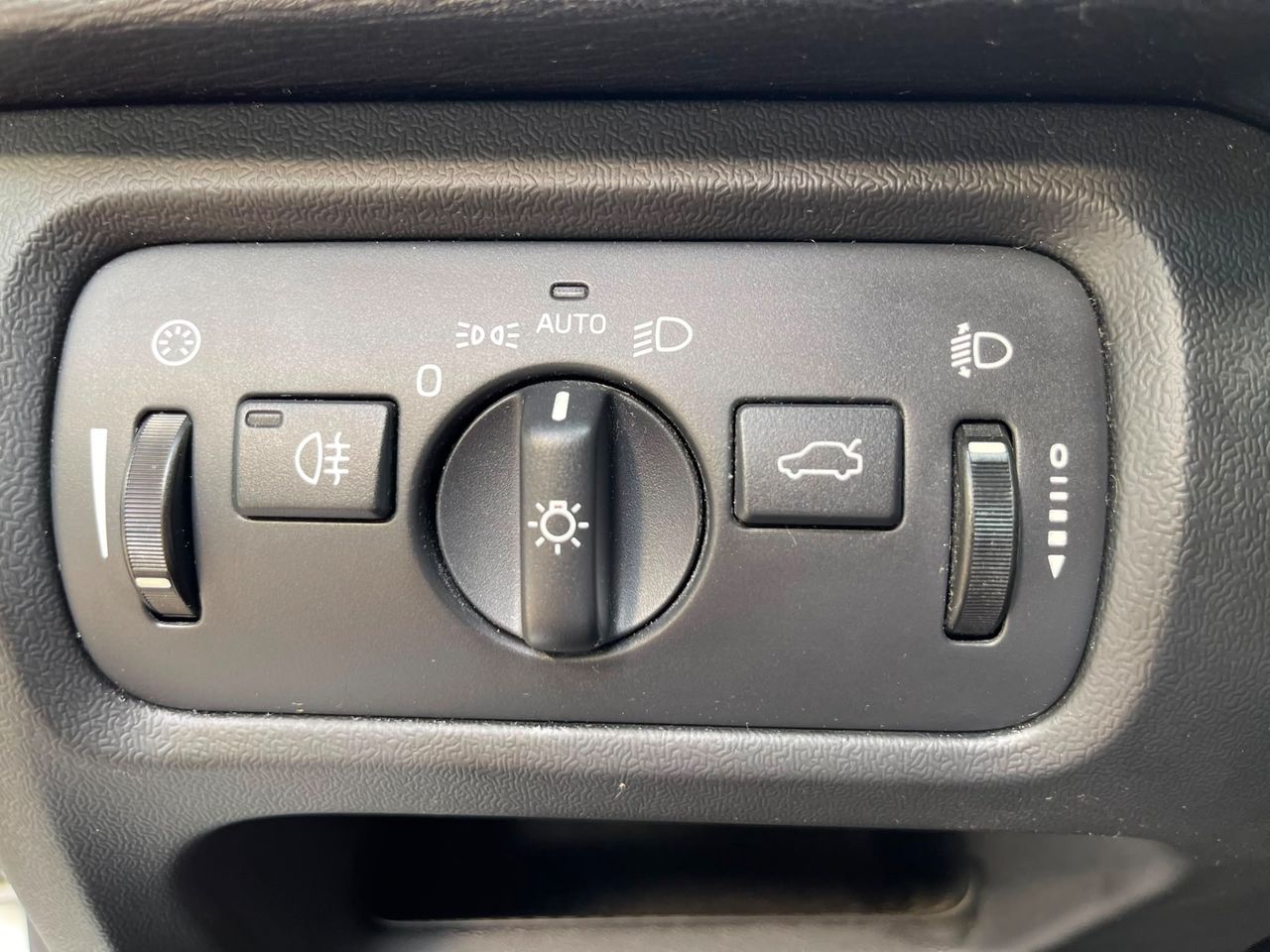 Imagen 74 del Volvo V40 en Auto Select Edition, Figueres