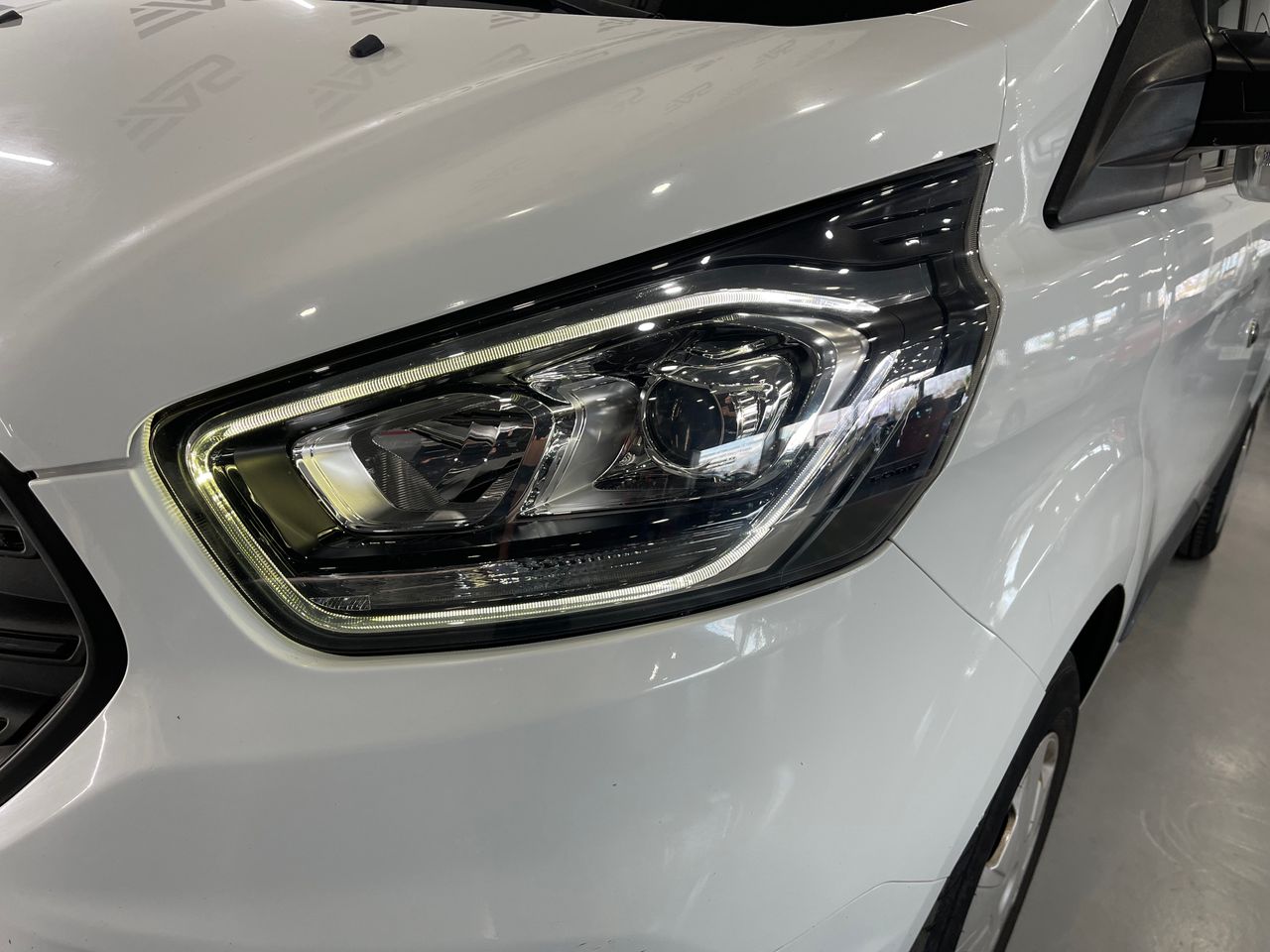 Imagen 23 del Ford Transit Custom en Auto Select Edition, Figueres