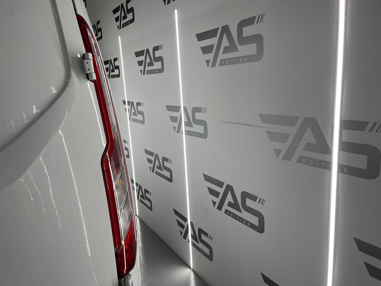 Imagen 17 del Ford Transit Custom en Auto Select Edition, Figueres