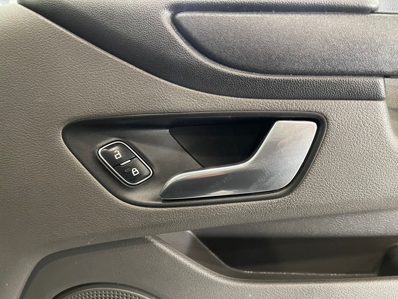 Imagen 115 del Ford Transit Custom en Auto Select Edition, Figueres