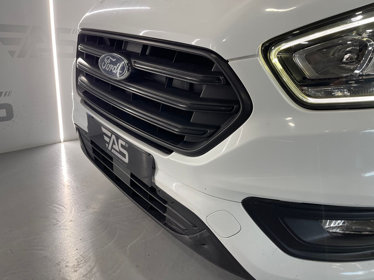 Imagen 25 del Ford Transit Custom en Auto Select Edition, Figueres