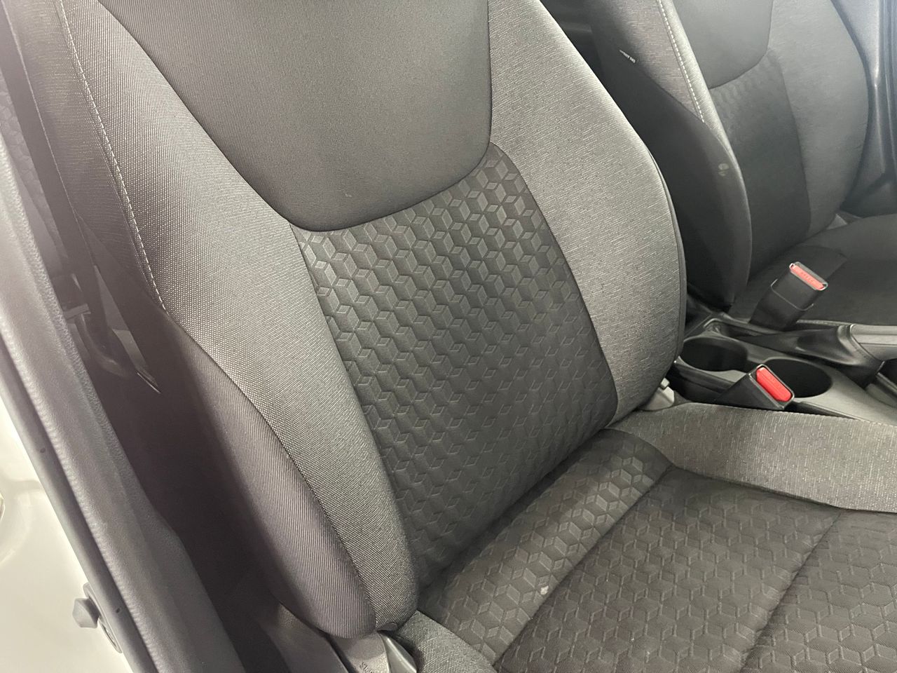 Imagen 118 del Toyota Yaris en Auto Select Edition, Figueres