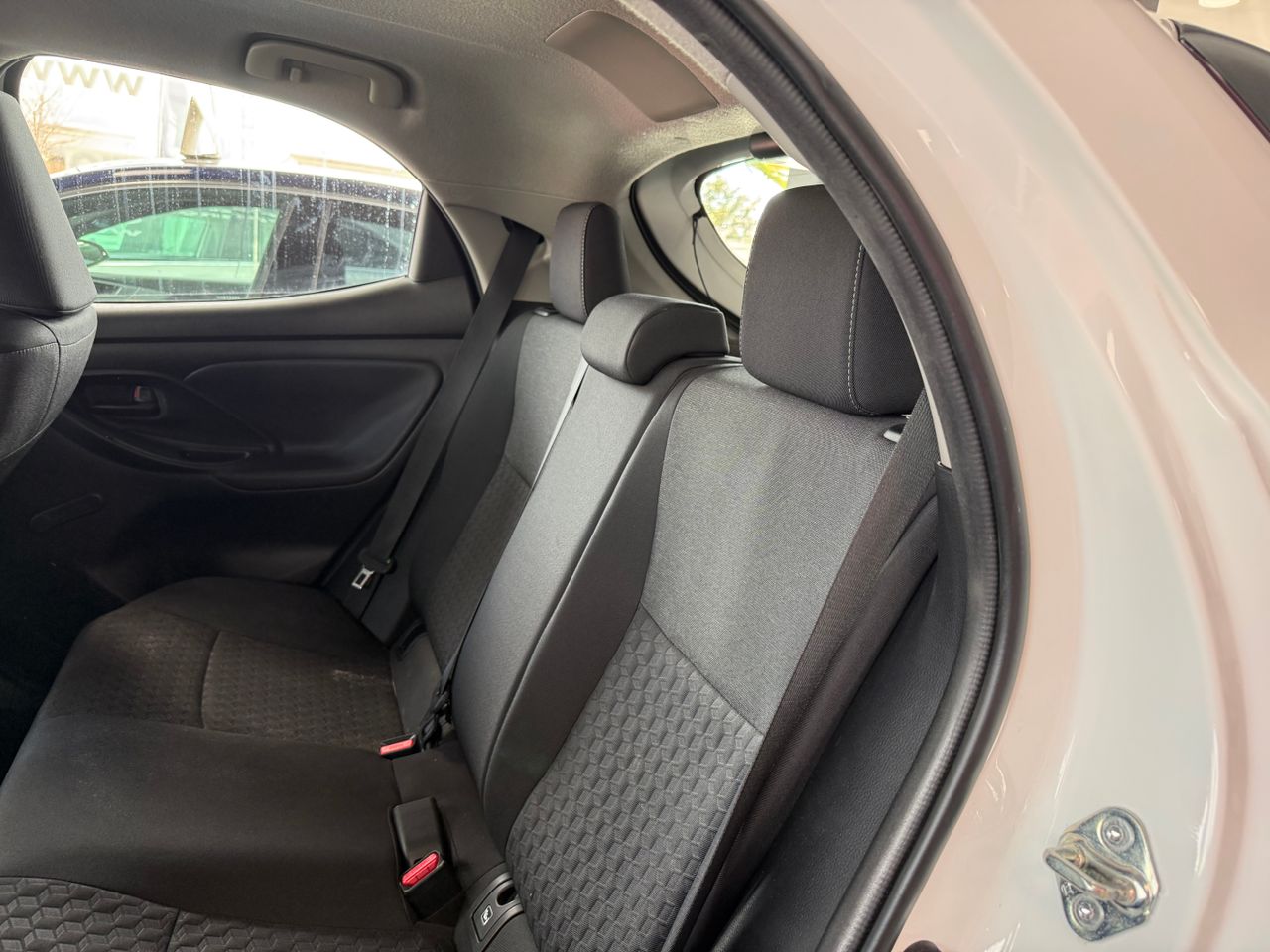 Imagen 15 del Toyota Yaris en Auto Select Edition, Figueres