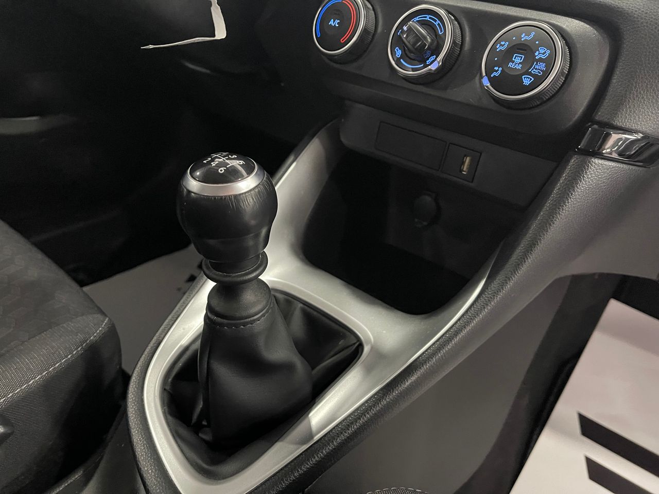 Imagen 94 del Toyota Yaris en Auto Select Edition, Figueres