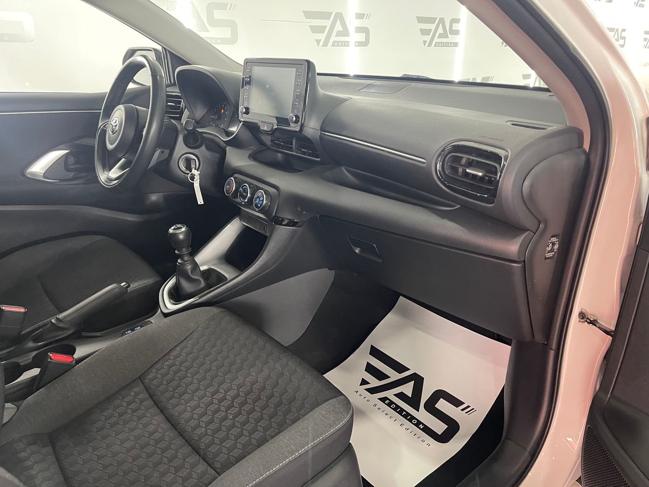 Imagen 114 del Toyota Yaris en Auto Select Edition, Figueres