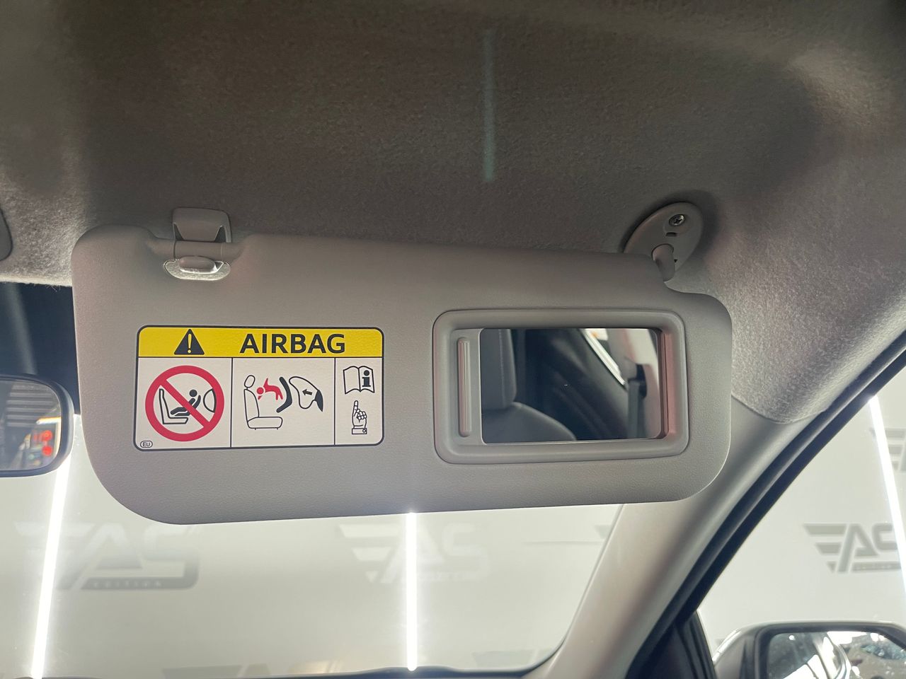 Imagen 112 del Toyota Yaris en Auto Select Edition, Figueres