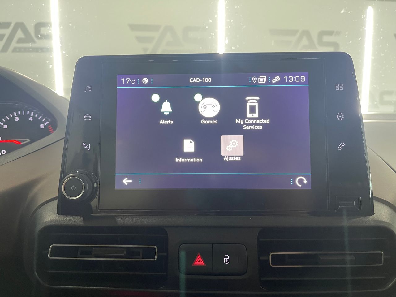 Imagen 104 del Peugeot Rifter en Auto Select Edition, Figueres