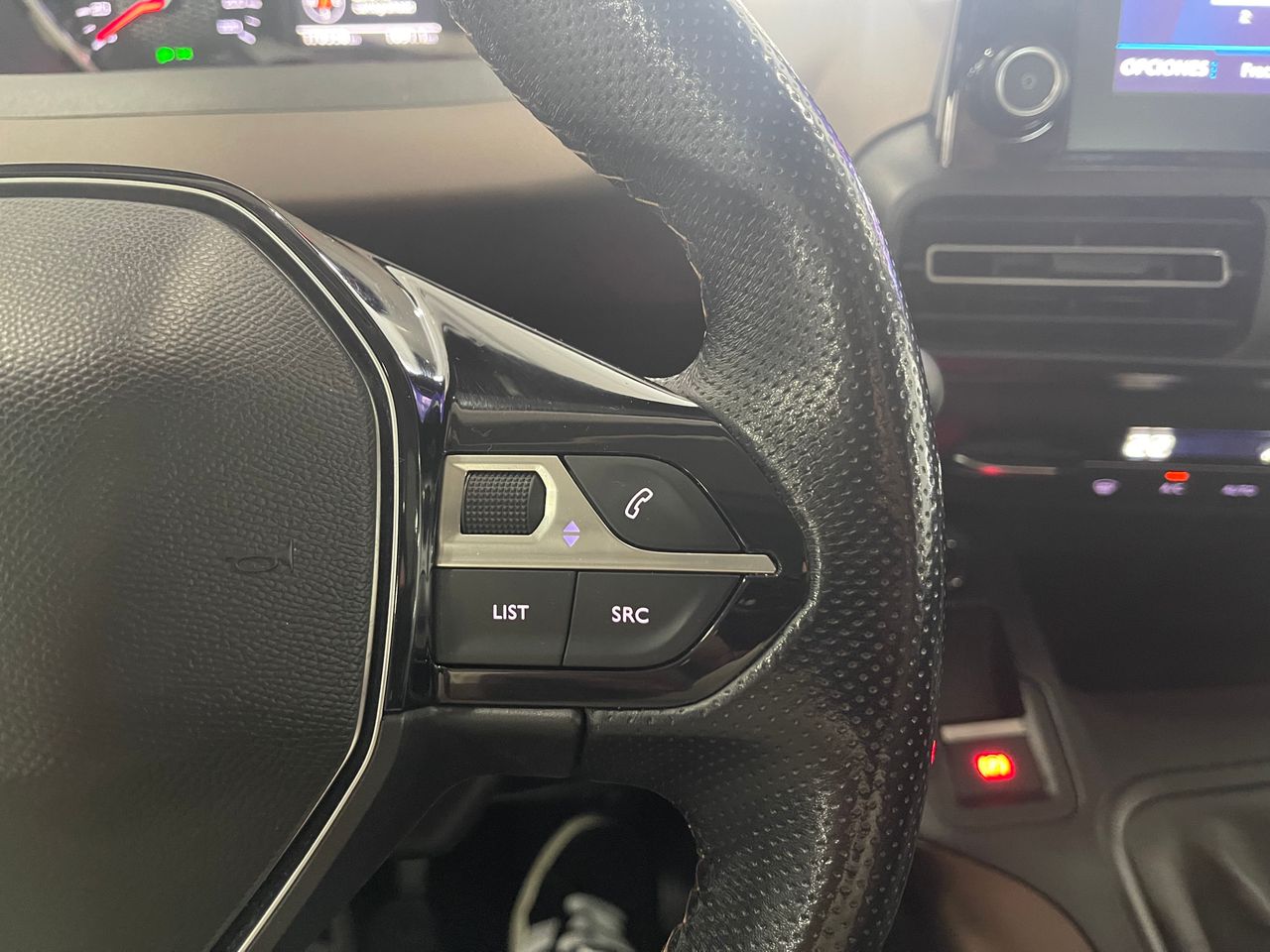 Imagen 135 del Peugeot Rifter en Auto Select Edition, Figueres