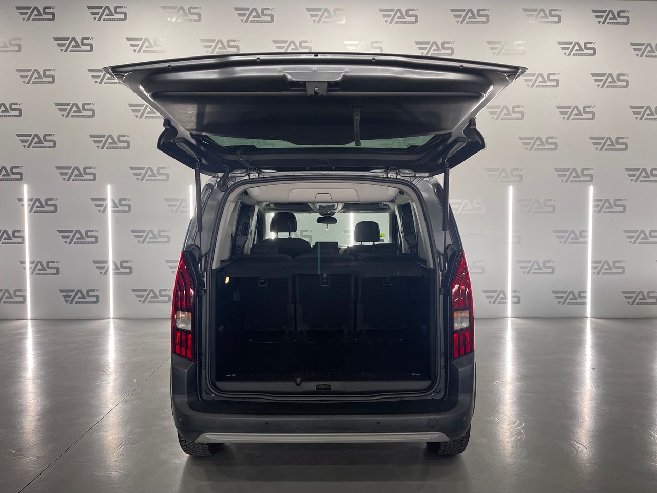 Imagen 85 del Peugeot Rifter en Auto Select Edition, Figueres