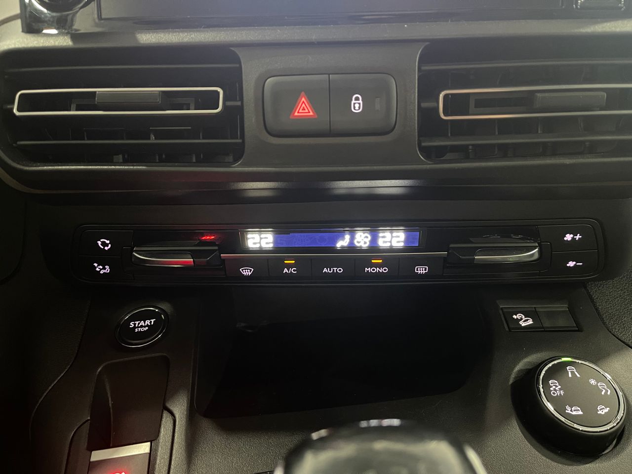 Imagen 138 del Peugeot Rifter en Auto Select Edition, Figueres