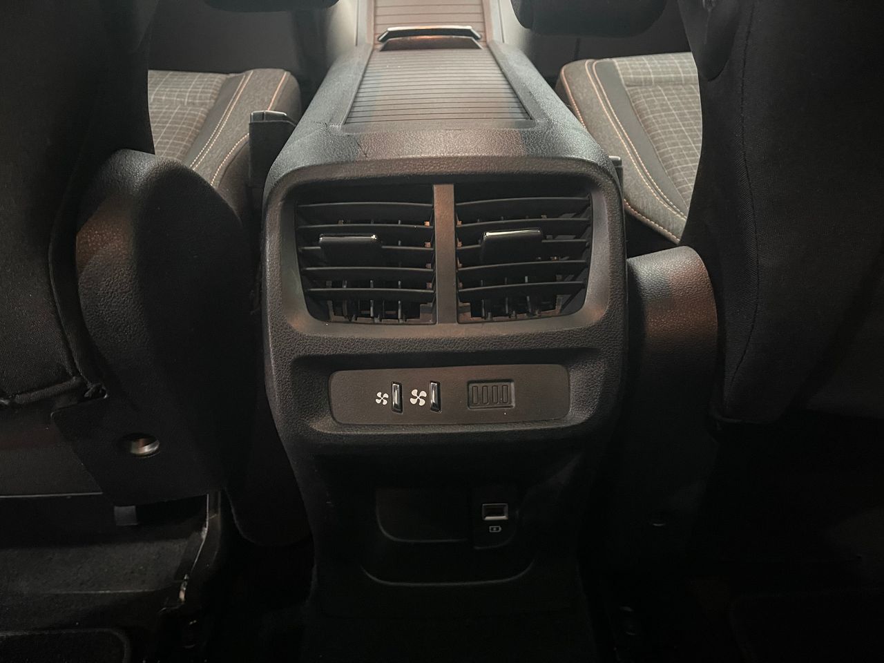 Imagen 109 del Peugeot Rifter en Auto Select Edition, Figueres