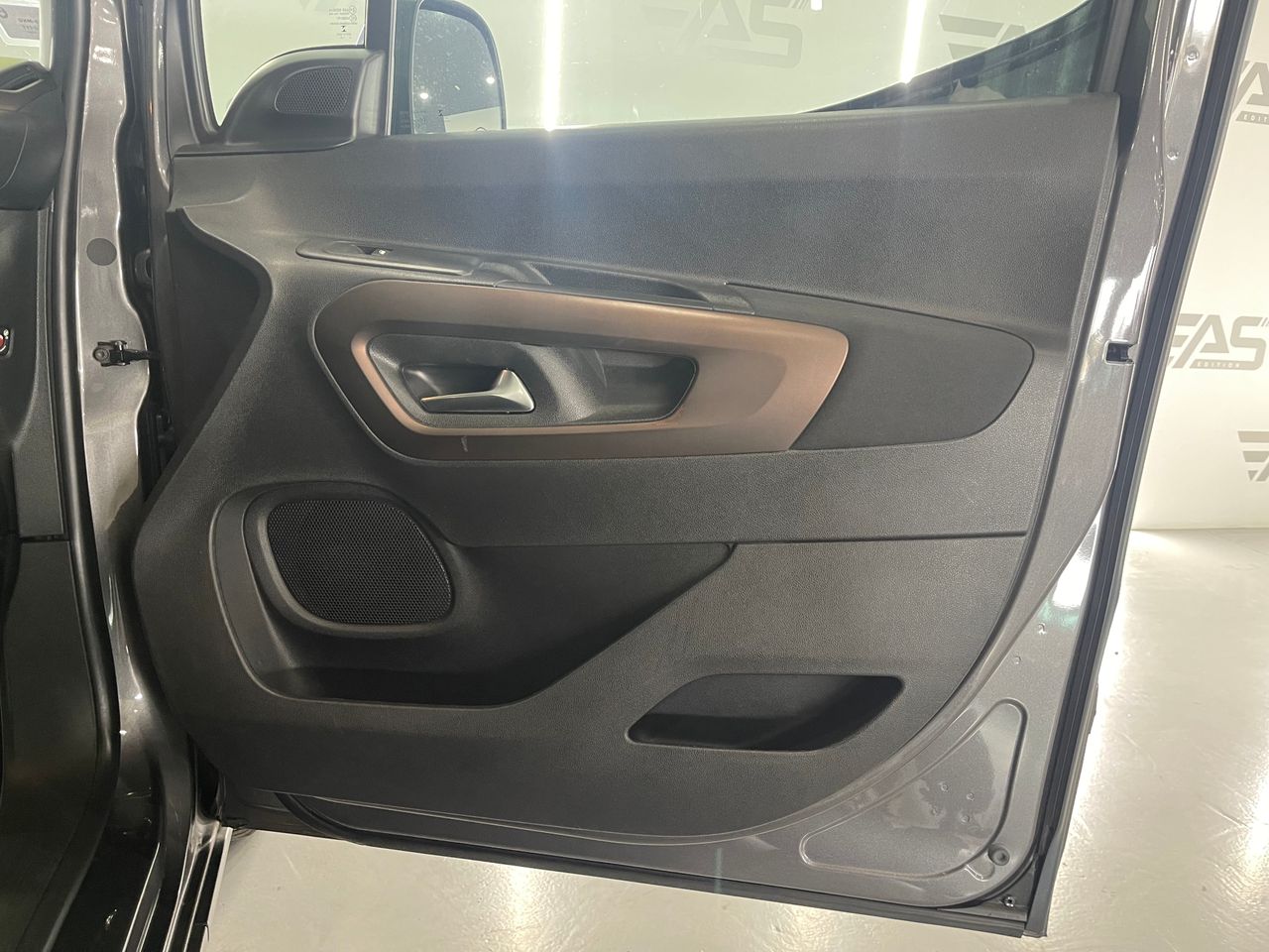 Imagen 141 del Peugeot Rifter en Auto Select Edition, Figueres