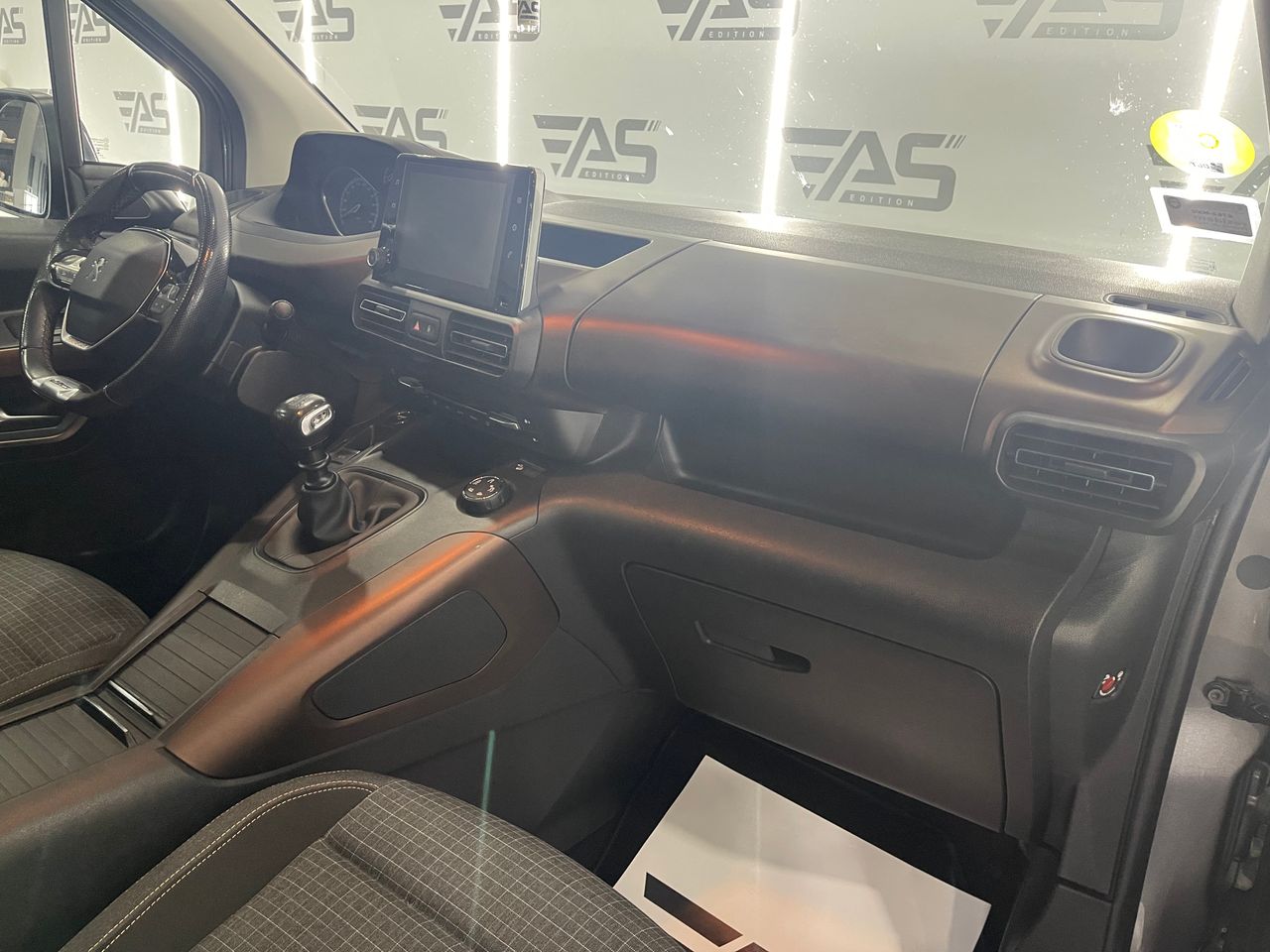 Imagen 150 del Peugeot Rifter en Auto Select Edition, Figueres