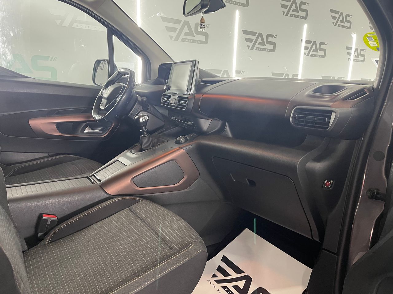 Imagen 166 del Peugeot Rifter en Auto Select Edition, Figueres