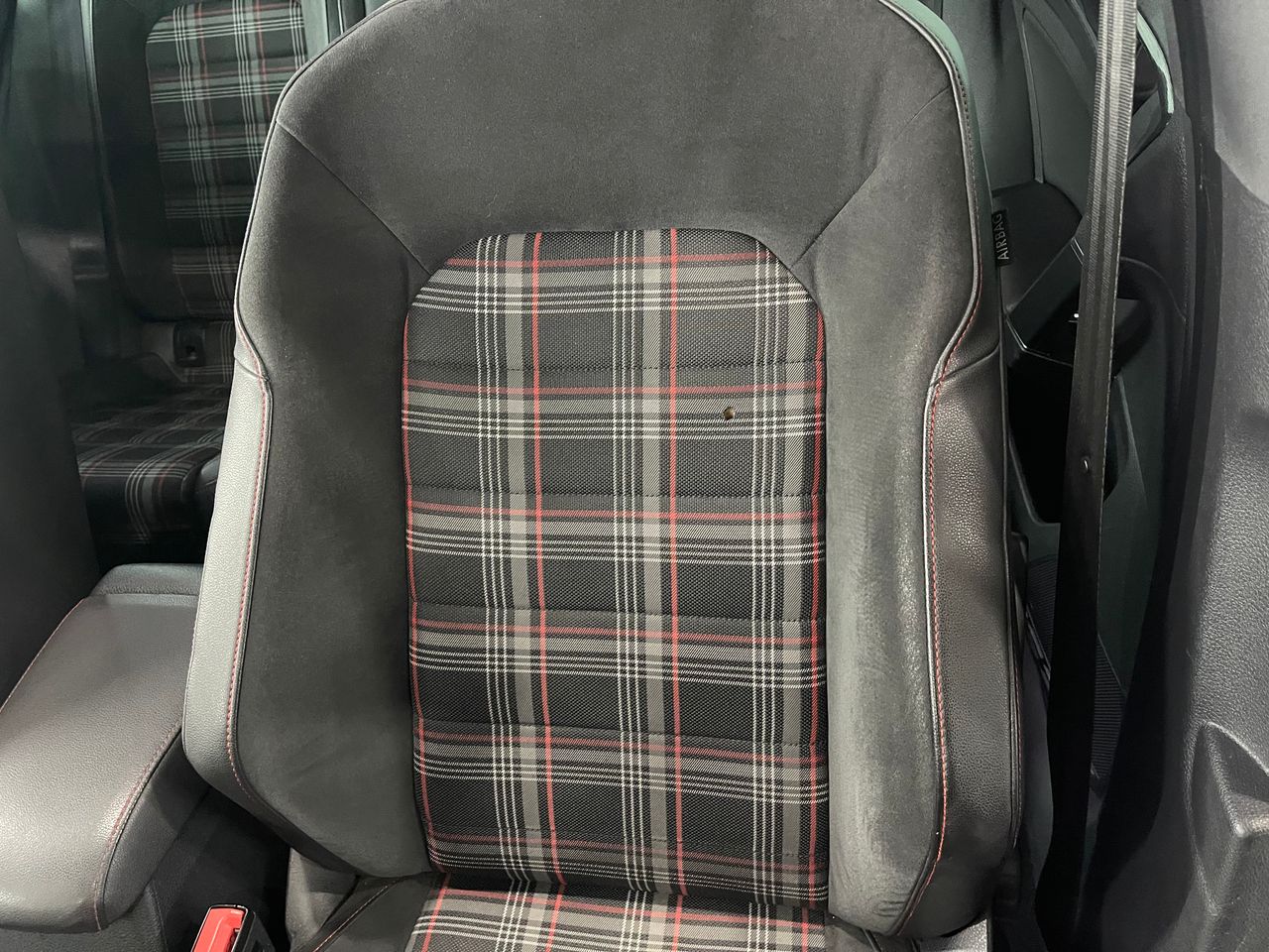 Imagen 155 del Volkswagen Golf en Auto Select Edition, Figueres