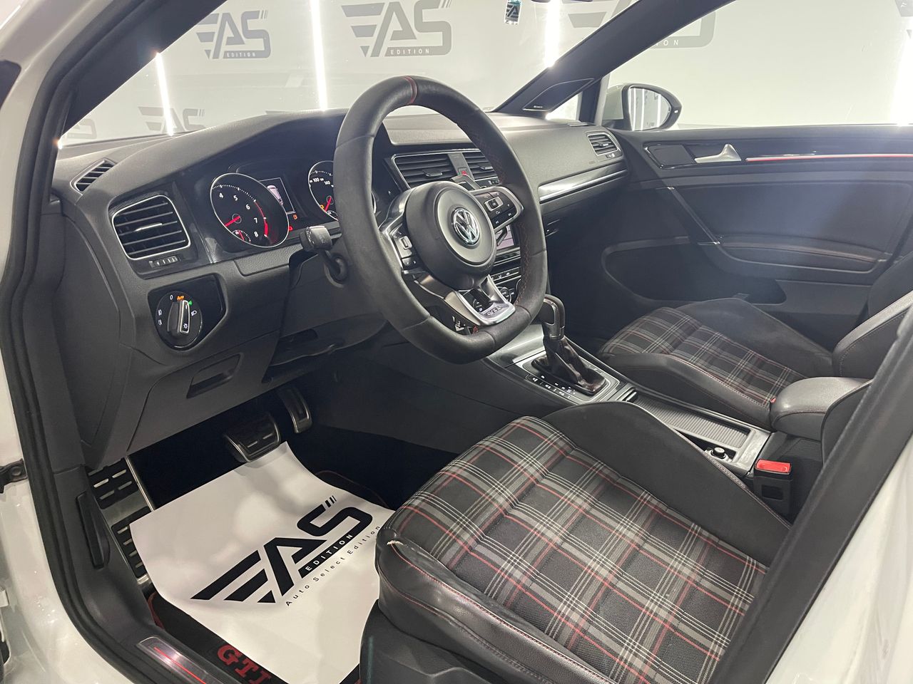 Imagen 152 del Volkswagen Golf en Auto Select Edition, Figueres