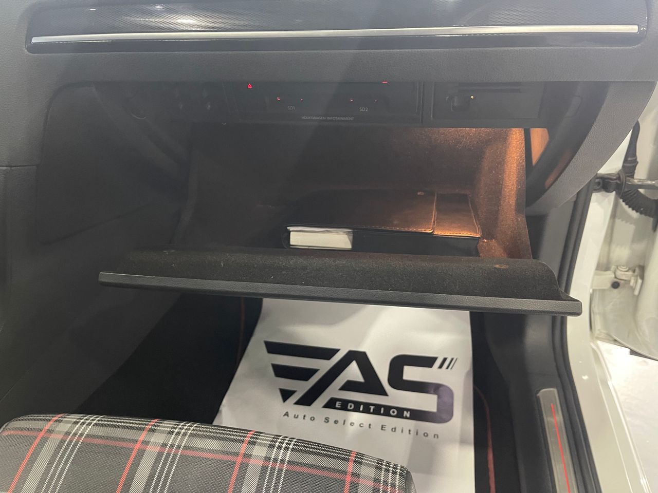 Imagen 123 del Volkswagen Golf en Auto Select Edition, Figueres