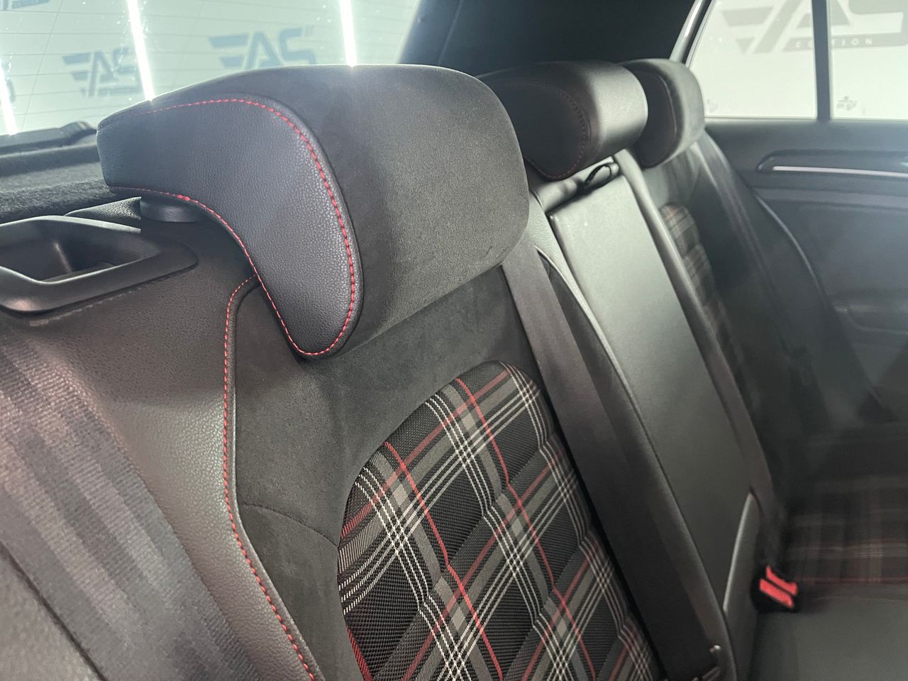 Imagen 88 del Volkswagen Golf en Auto Select Edition, Figueres