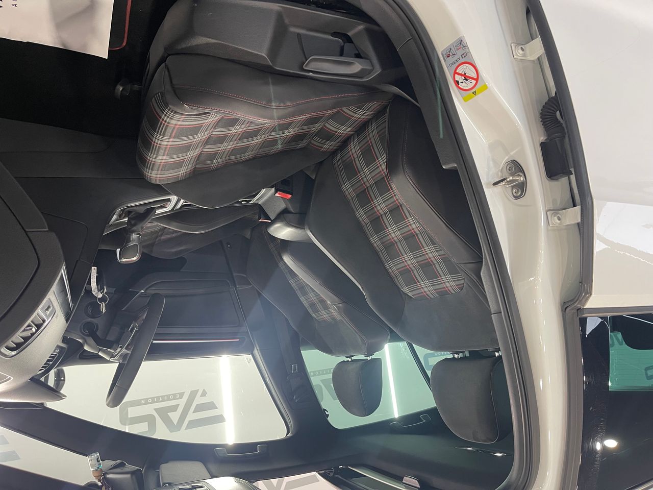 Imagen 81 del Volkswagen Golf en Auto Select Edition, Figueres