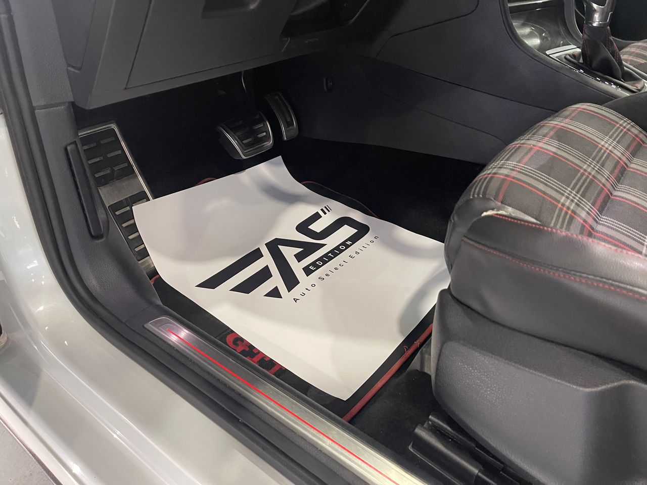 Imagen 96 del Volkswagen Golf en Auto Select Edition, Figueres