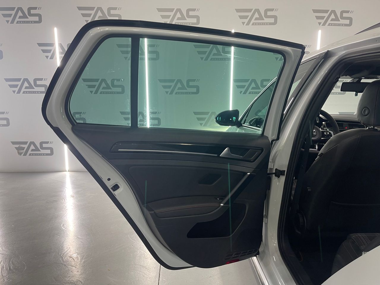 Imagen 98 del Volkswagen Golf en Auto Select Edition, Figueres