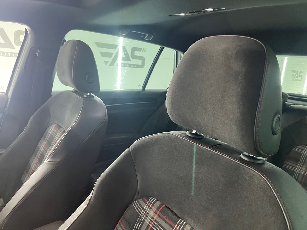 Imagen 154 del Volkswagen Golf en Auto Select Edition, Figueres