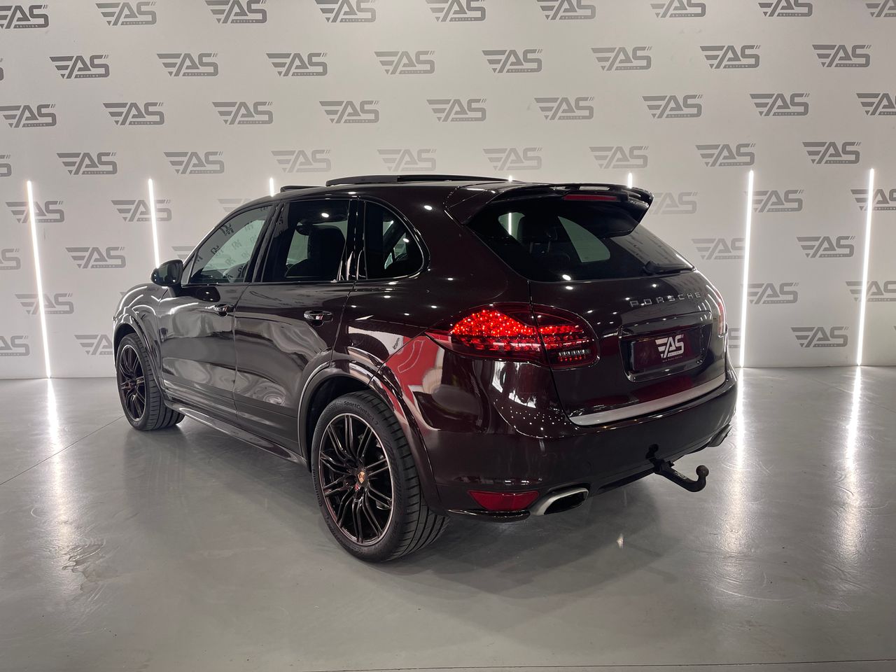 Imagen 5 del Porsche Cayenne en Auto Select Edition, Figueres