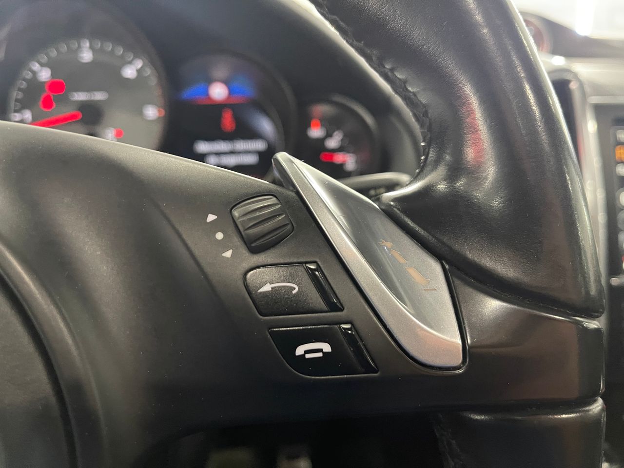 Imagen 120 del Porsche Cayenne en Auto Select Edition, Figueres