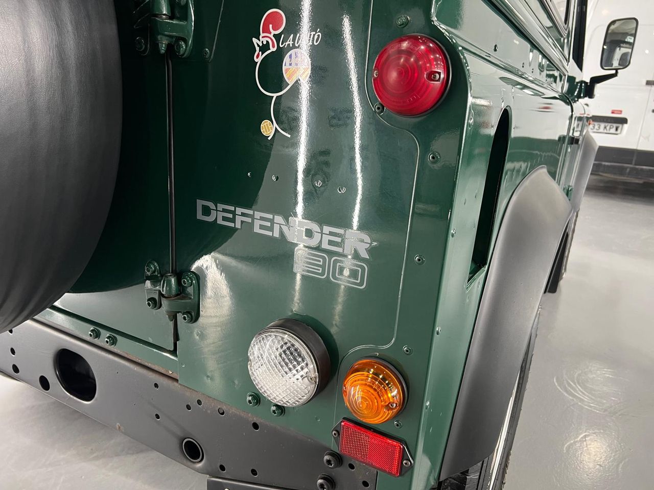 Imagen 17 del Land-Rover Defender en Auto Select Edition, Figueres