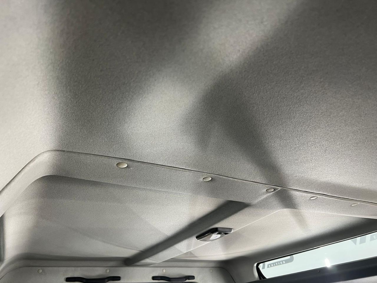 Imagen 98 del Land-Rover Defender en Auto Select Edition, Figueres