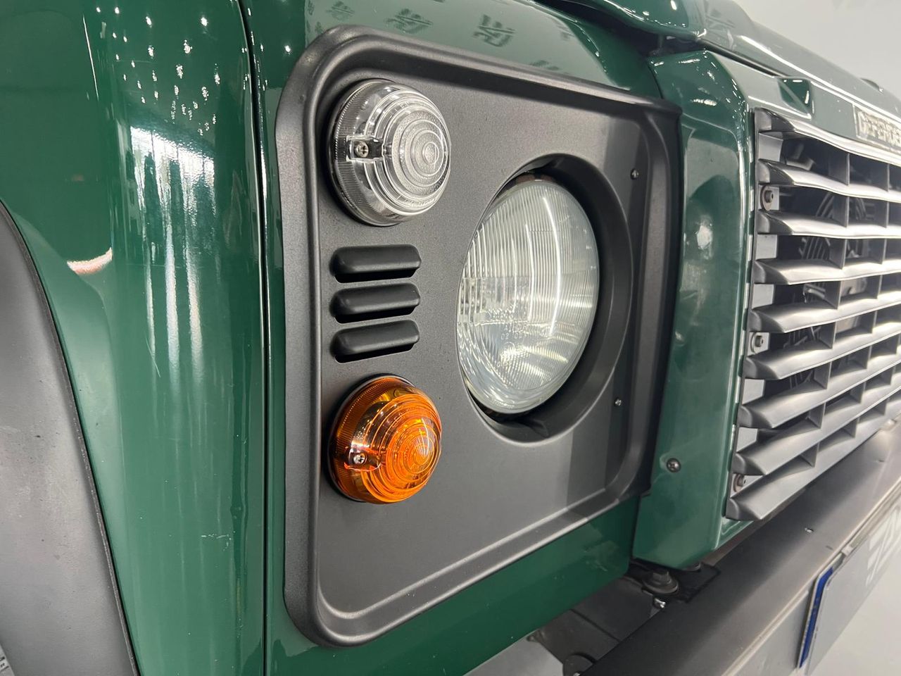 Imagen 40 del Land-Rover Defender en Auto Select Edition, Figueres