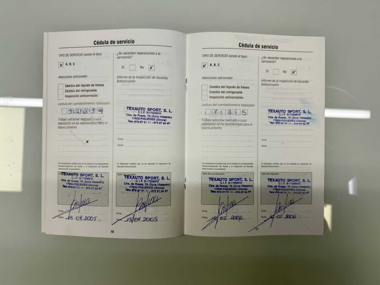 Imagen 119 del Land-Rover Defender en Auto Select Edition, Figueres