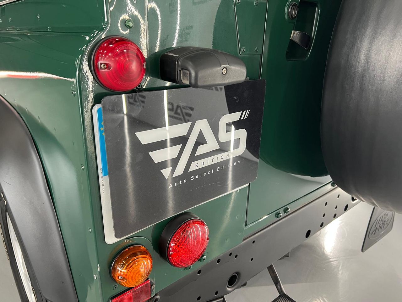 Imagen 53 del Land-Rover Defender en Auto Select Edition, Figueres