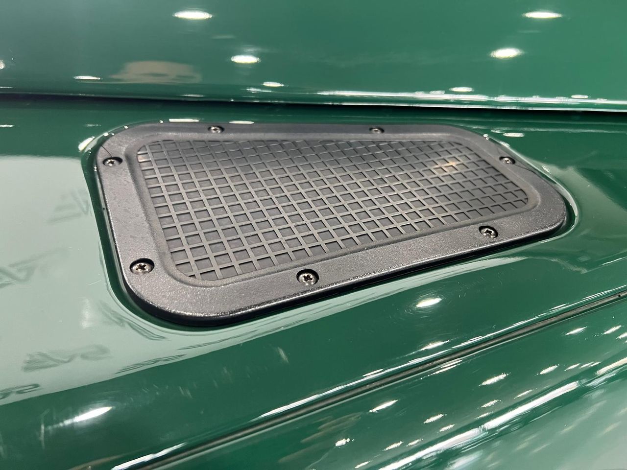 Imagen 47 del Land-Rover Defender en Auto Select Edition, Figueres