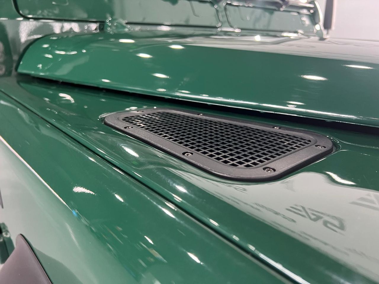 Imagen 44 del Land-Rover Defender en Auto Select Edition, Figueres