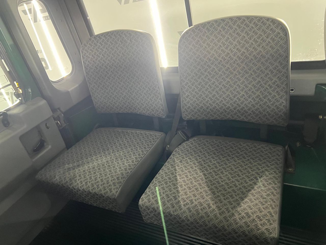 Imagen 73 del Land-Rover Defender en Auto Select Edition, Figueres