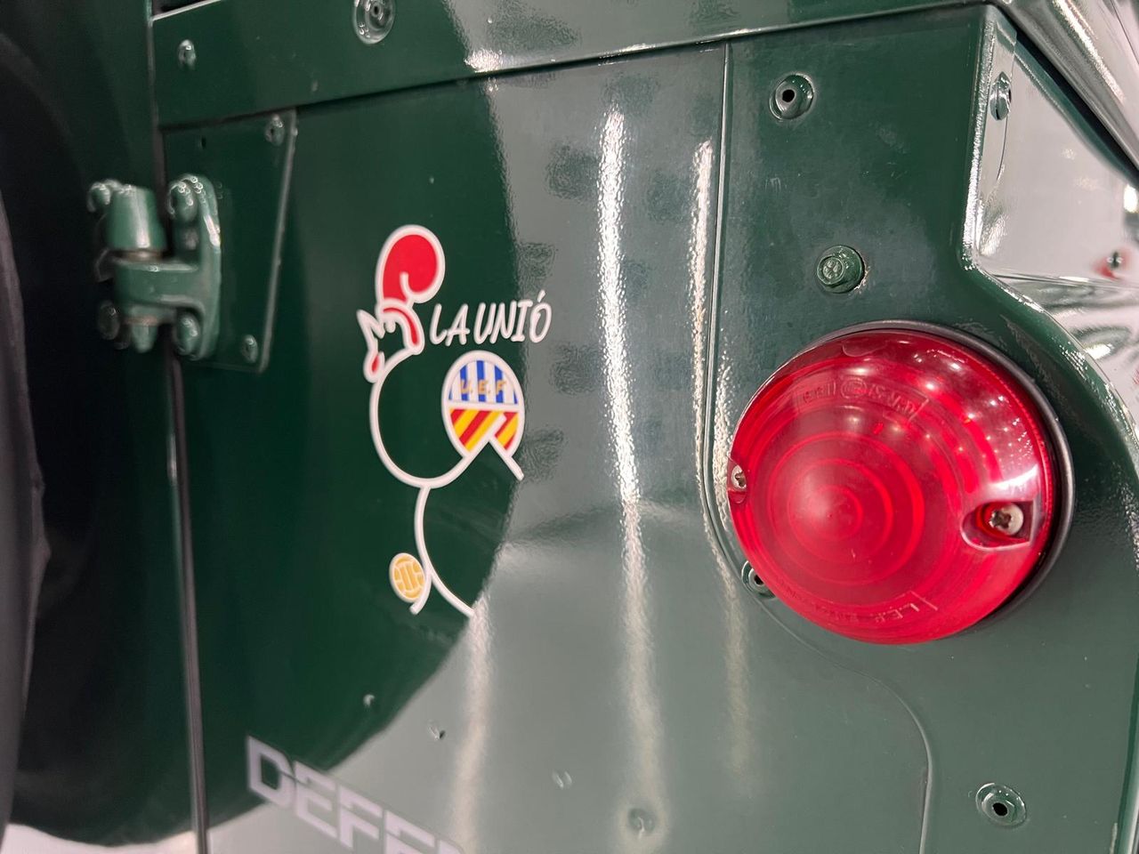 Imagen 27 del Land-Rover Defender en Auto Select Edition, Figueres