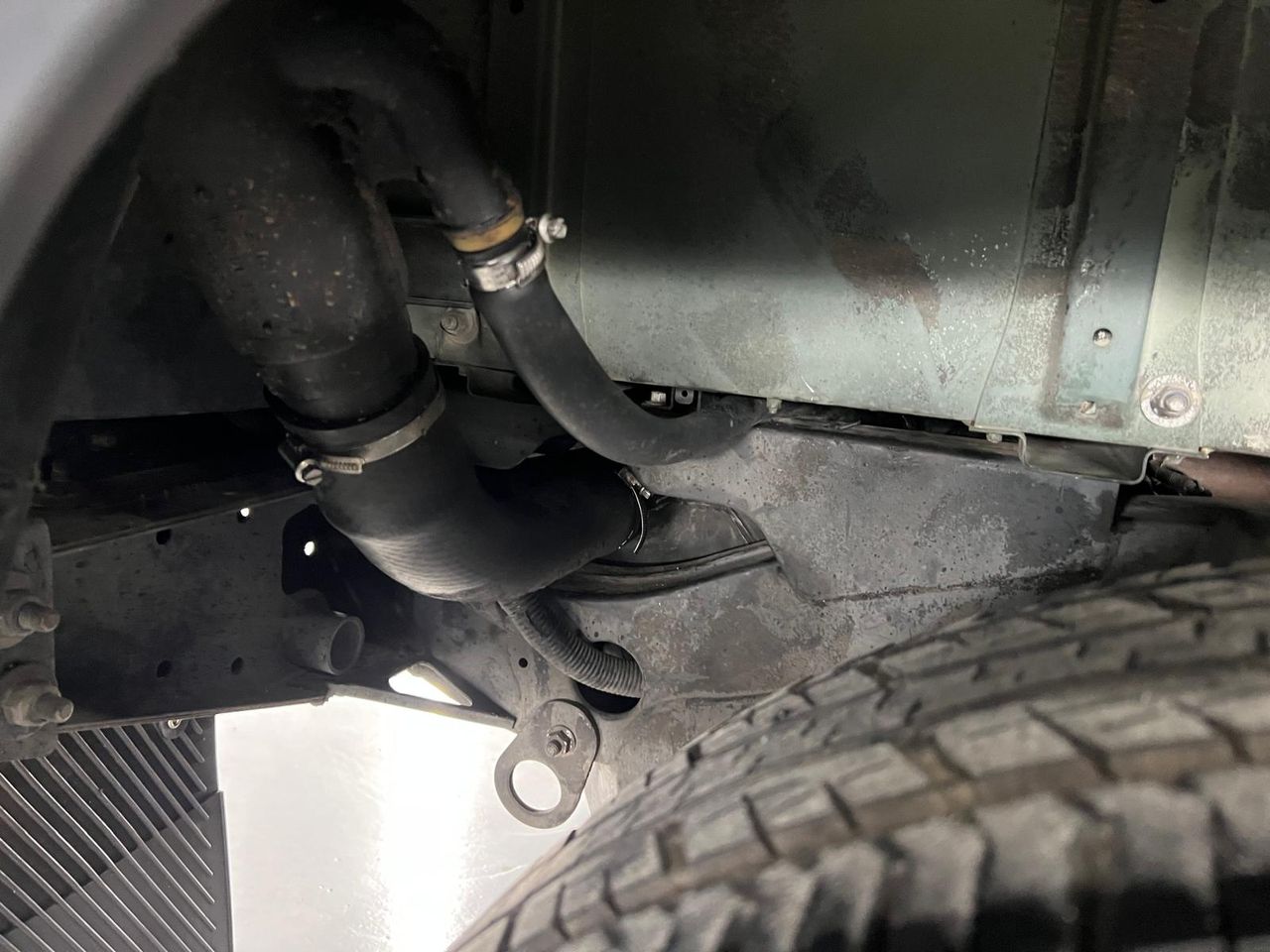 Imagen 25 del Land-Rover Defender en Auto Select Edition, Figueres