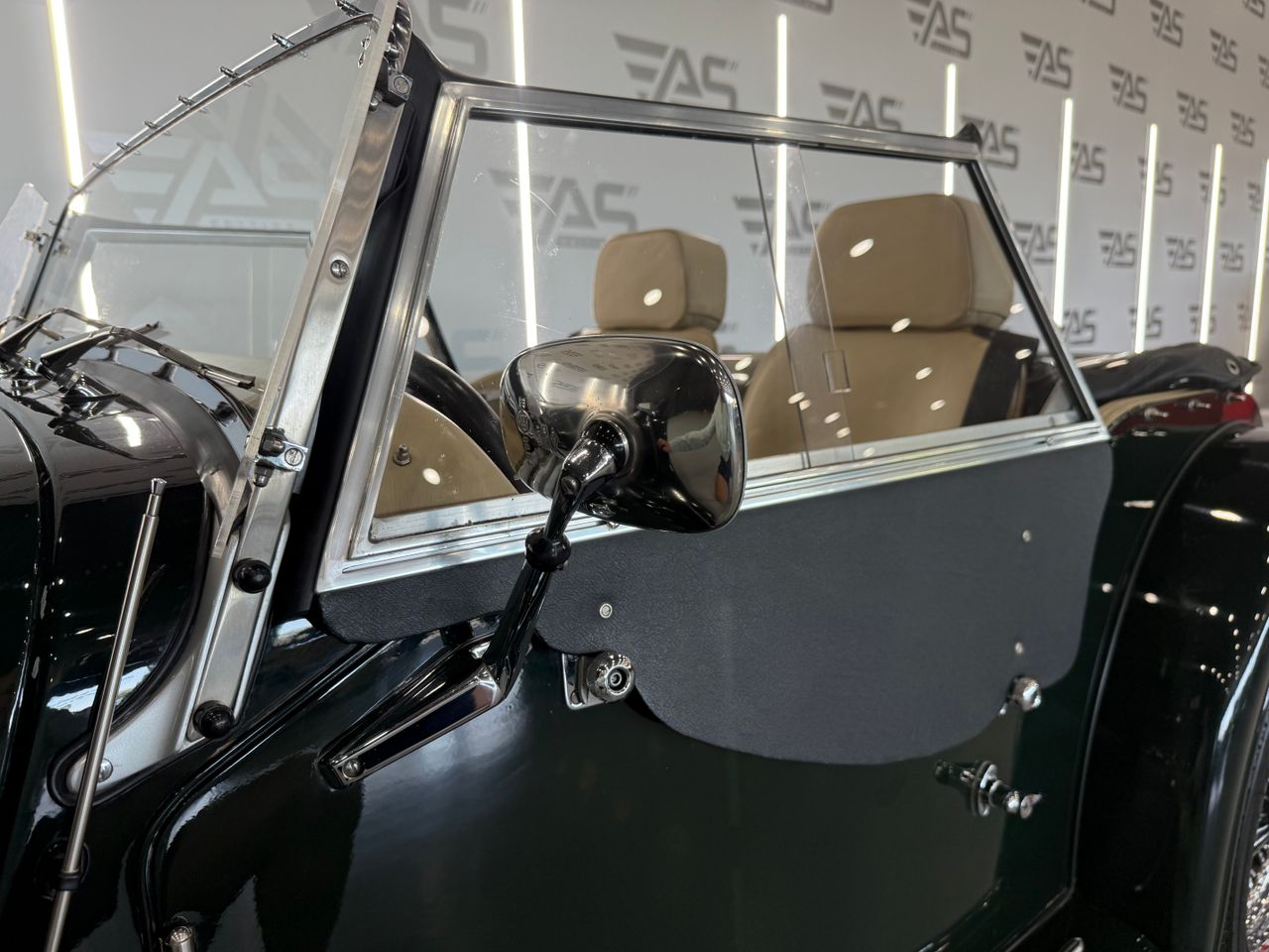 Imagen 32 del Morgan 4 4 en Auto Select Edition, Figueres