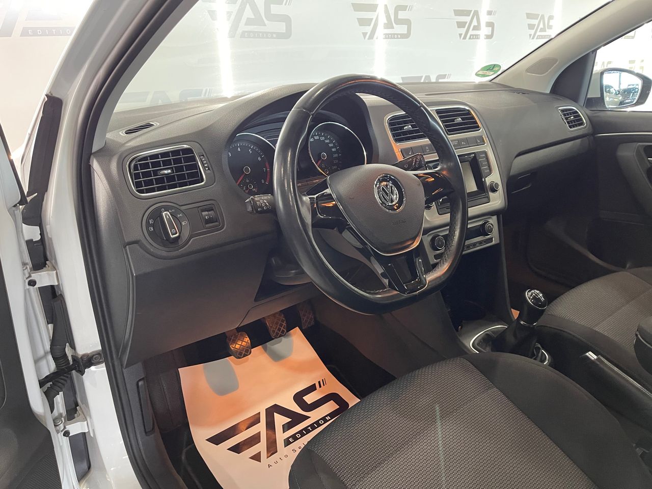 Imagen 106 del Volkswagen Polo en Auto Select Edition, Figueres