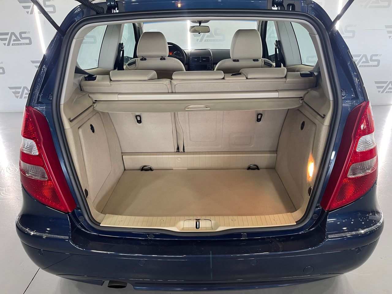 Imagen 57 del Mercedes Clase A en Auto Select Edition, Figueres