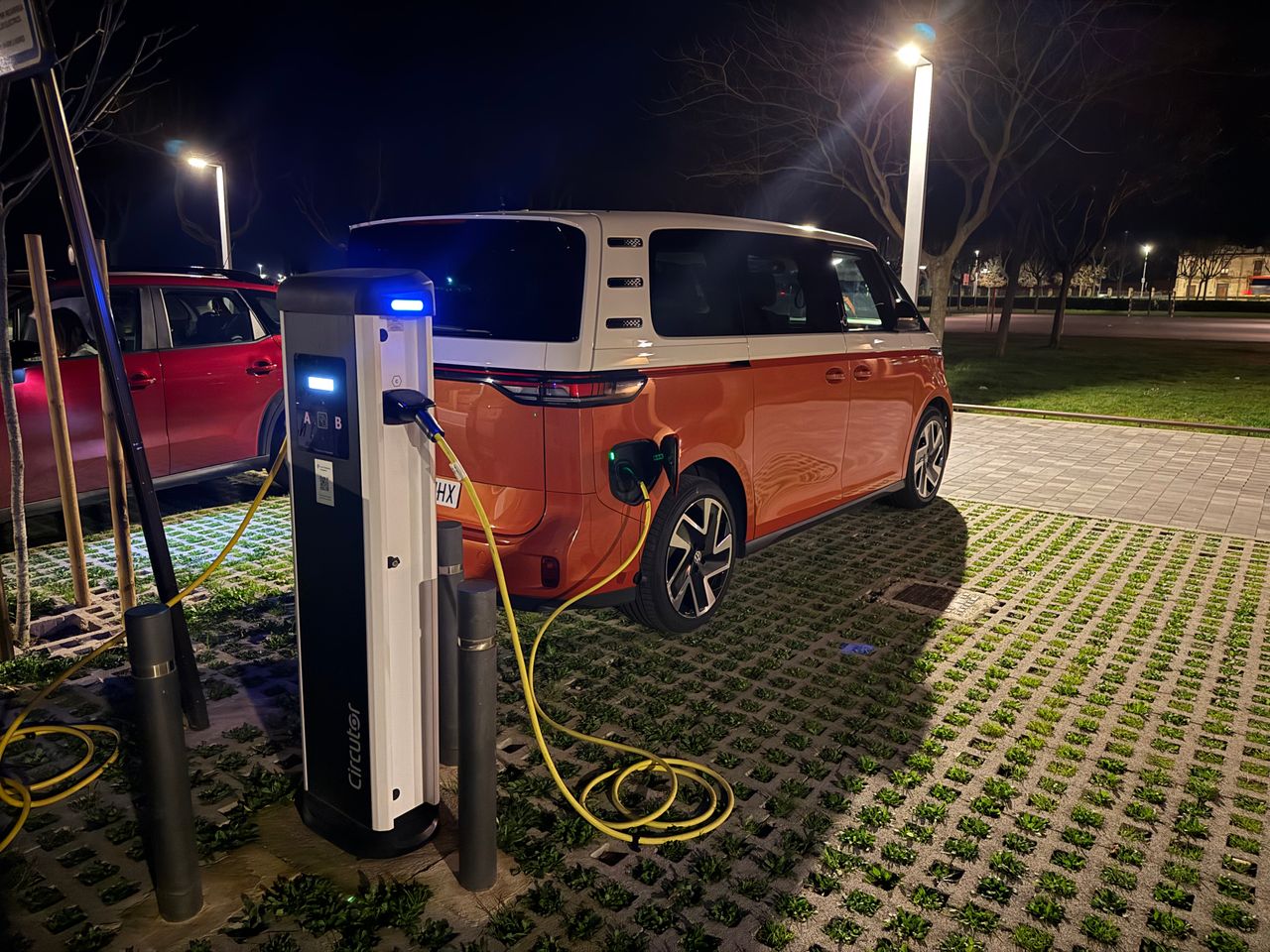 Imagen 176 del Volkswagen ID.BUZZ en Auto Select Edition, Figueres