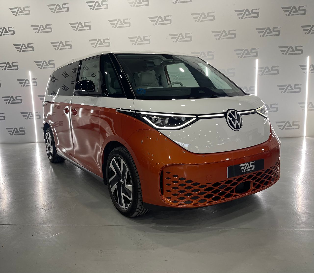 Imagen 3 del Volkswagen ID.BUZZ en Auto Select Edition, Figueres