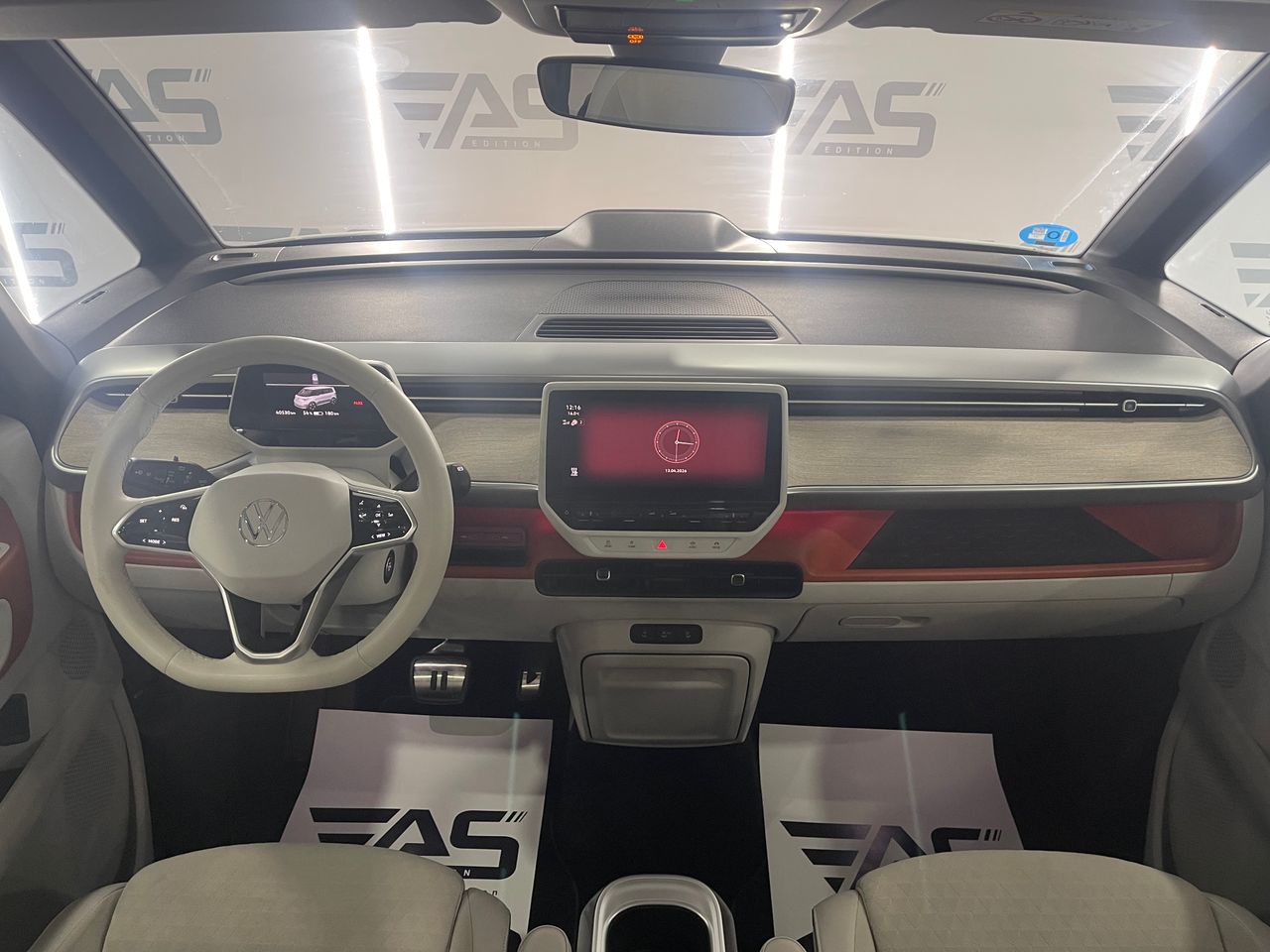 Imagen 102 del Volkswagen ID.BUZZ en Auto Select Edition, Figueres