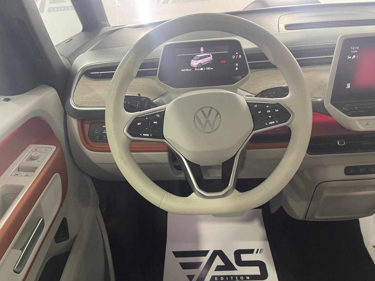 Imagen 103 del Volkswagen ID.BUZZ en Auto Select Edition, Figueres