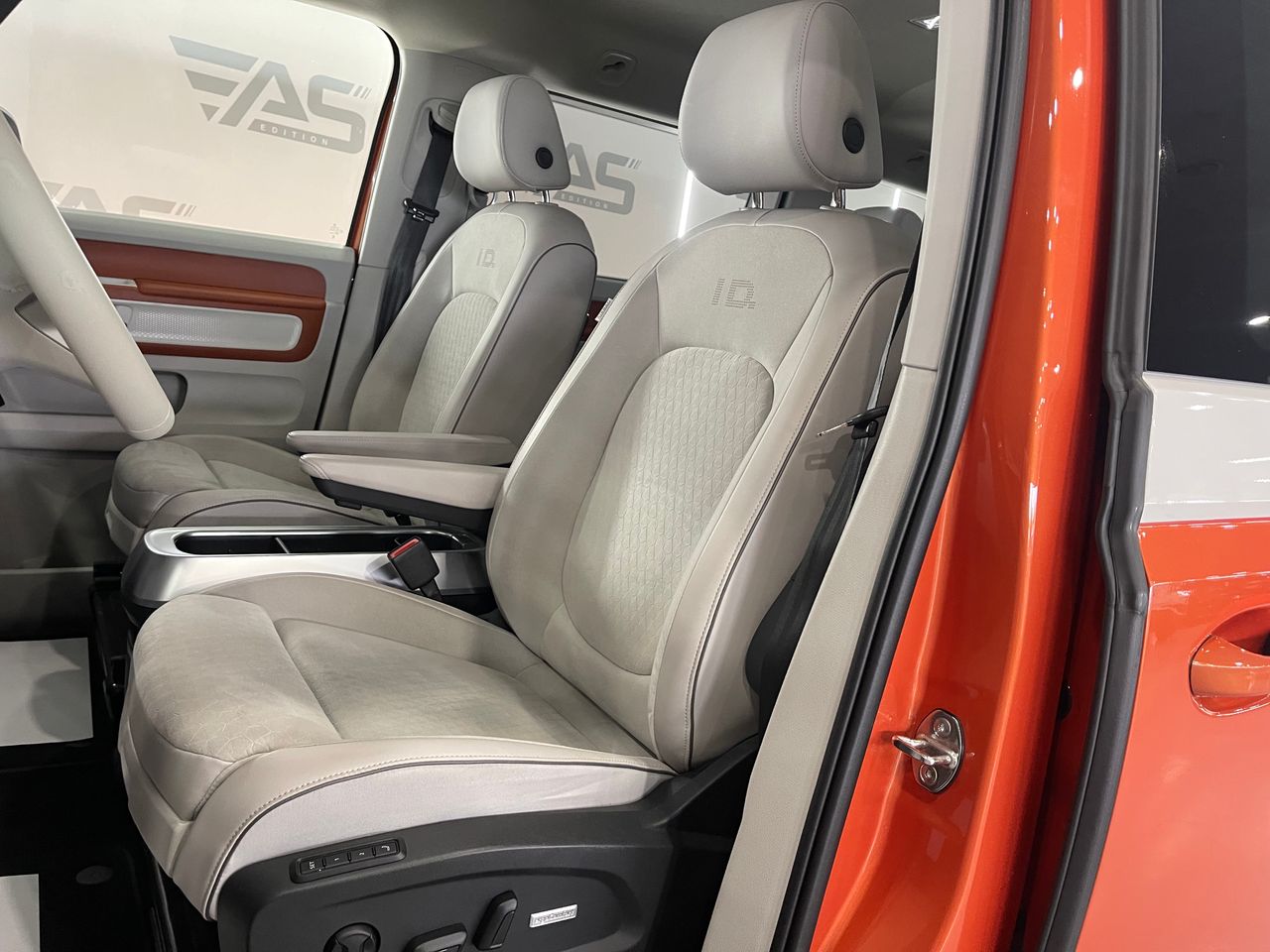 Imagen 144 del Volkswagen ID.BUZZ en Auto Select Edition, Figueres