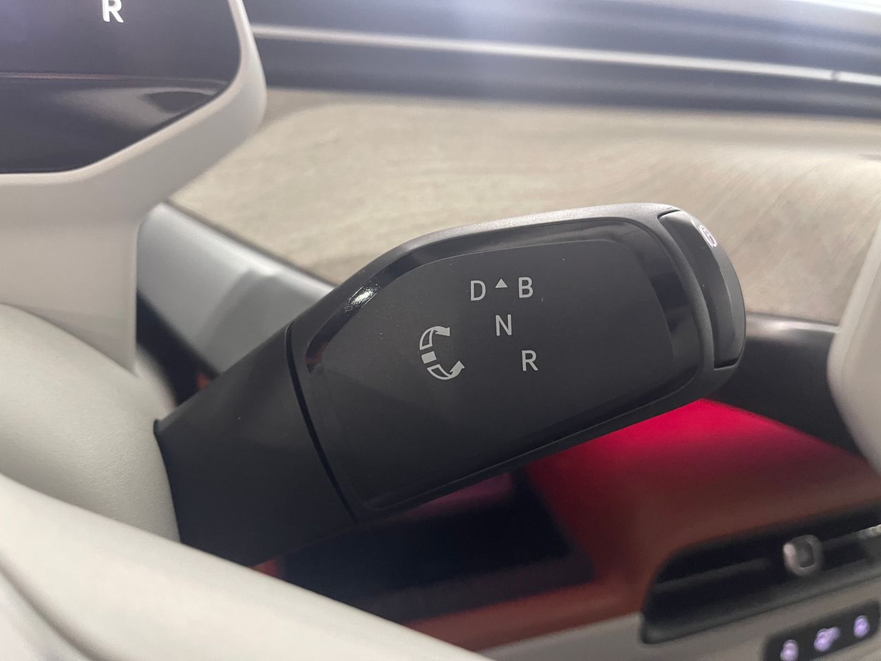 Imagen 123 del Volkswagen ID.BUZZ en Auto Select Edition, Figueres