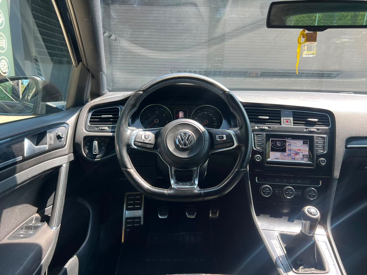 Imagen 52 del Volkswagen Golf en Auto Select Edition, Figueres