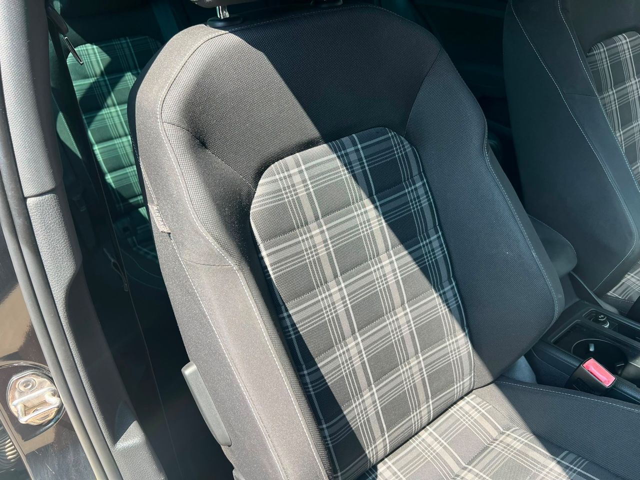 Imagen 115 del Volkswagen Golf en Auto Select Edition, Figueres