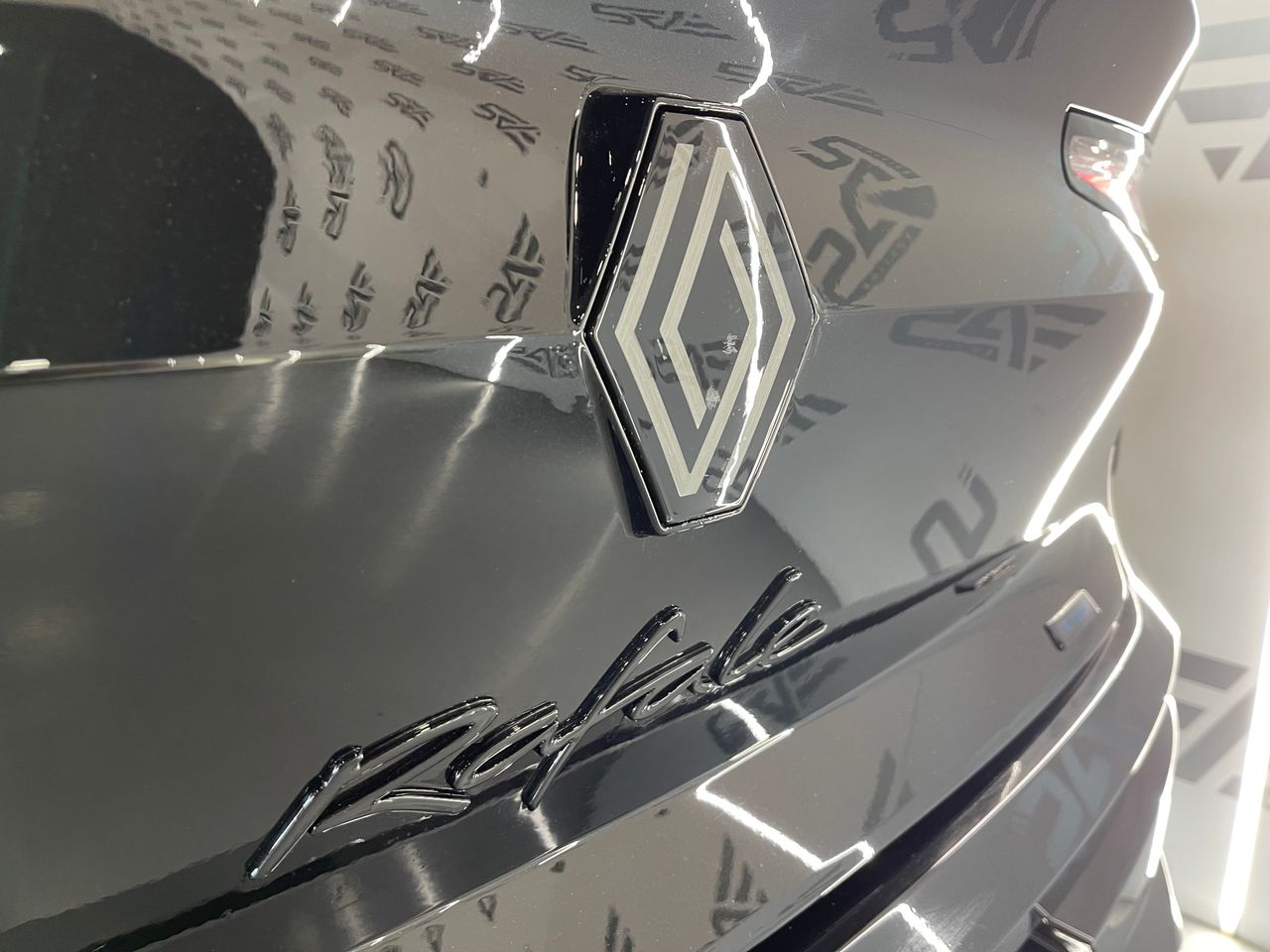 Imagen 15 del Renault Rafale en Auto Select Edition, Figueres